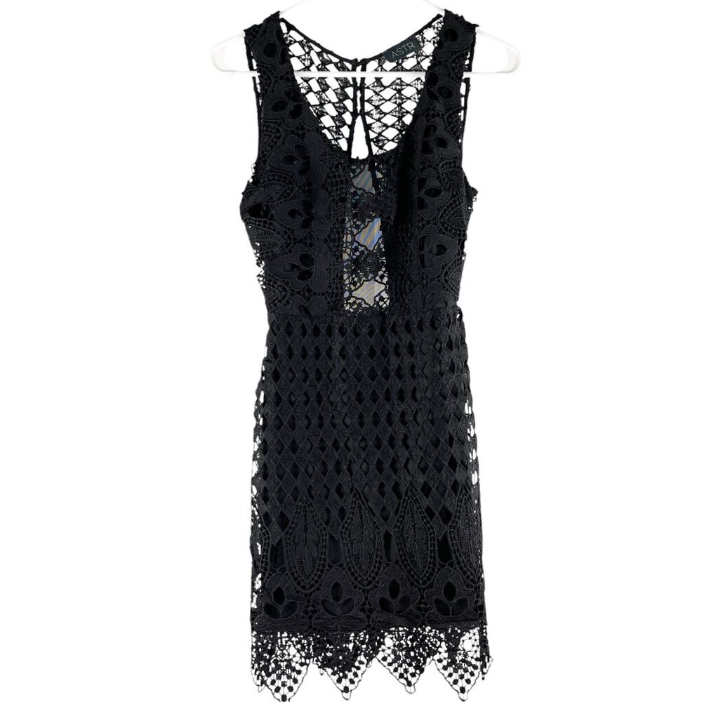 ASTR Mini Sheath Dress Black Cutout Floral Lace Crochet Scalloped Hem Size Small